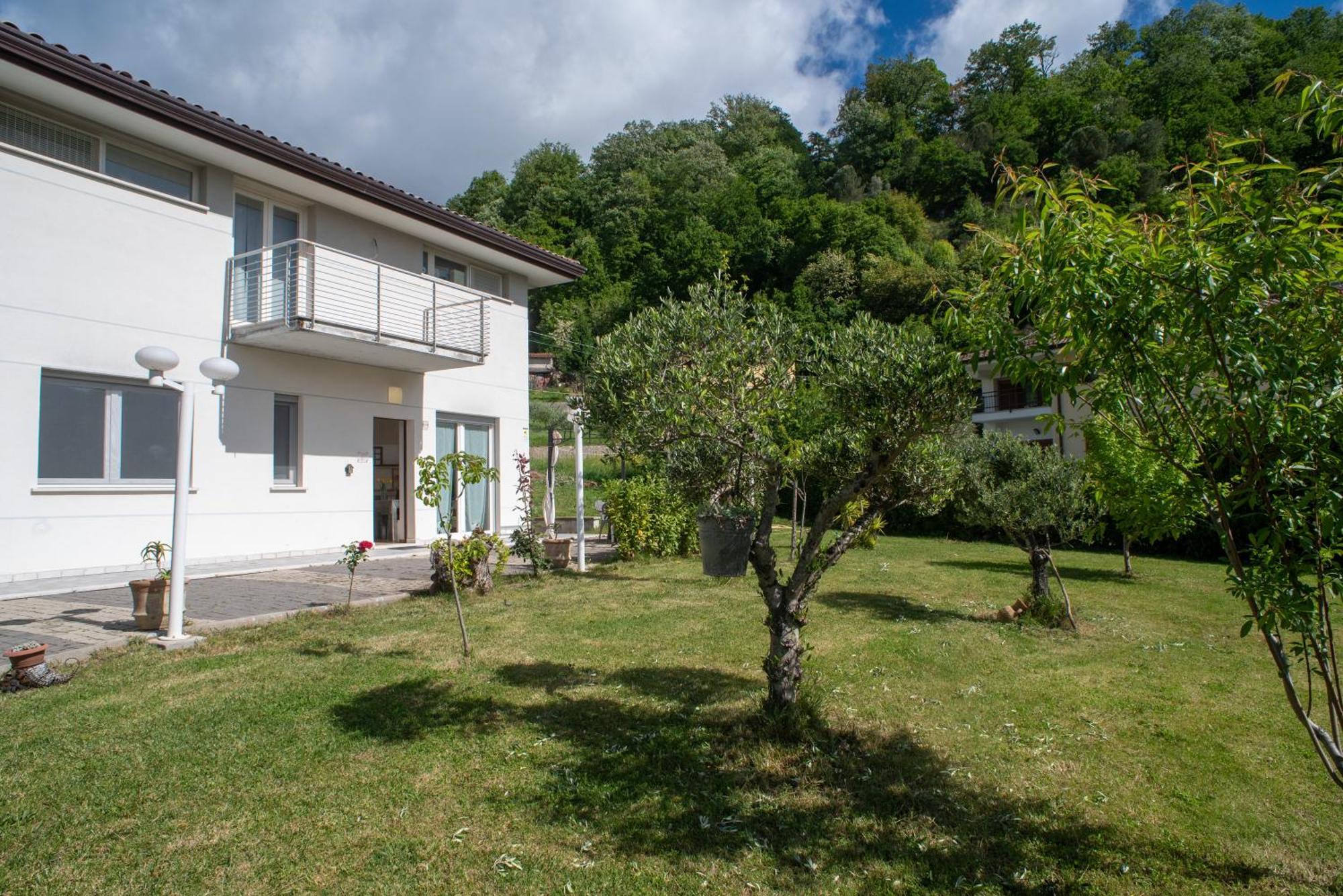 Casa Gioia - Giardino Privato, Vista Panoramica, Comfort E Barbecue Viggianello Exterior foto