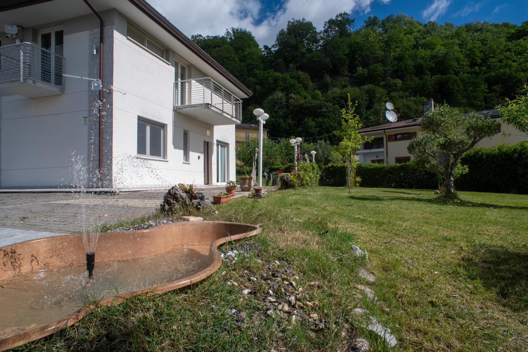 Casa Gioia - Giardino Privato, Vista Panoramica, Comfort E Barbecue Viggianello Exterior foto